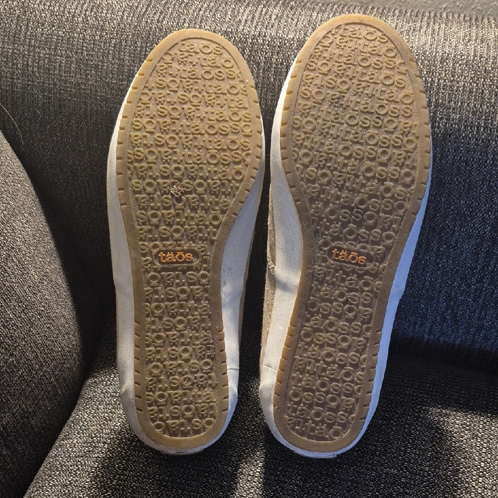 Taos Footwear Taupe Slip-On Canvas Flats - Picture 9 of 10